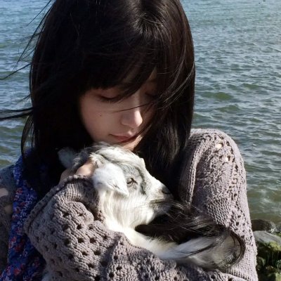 衣橱里的她1